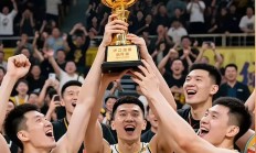 九游娱乐网页-火力全开！球队为夺冠机会拚尽全力的简单介绍