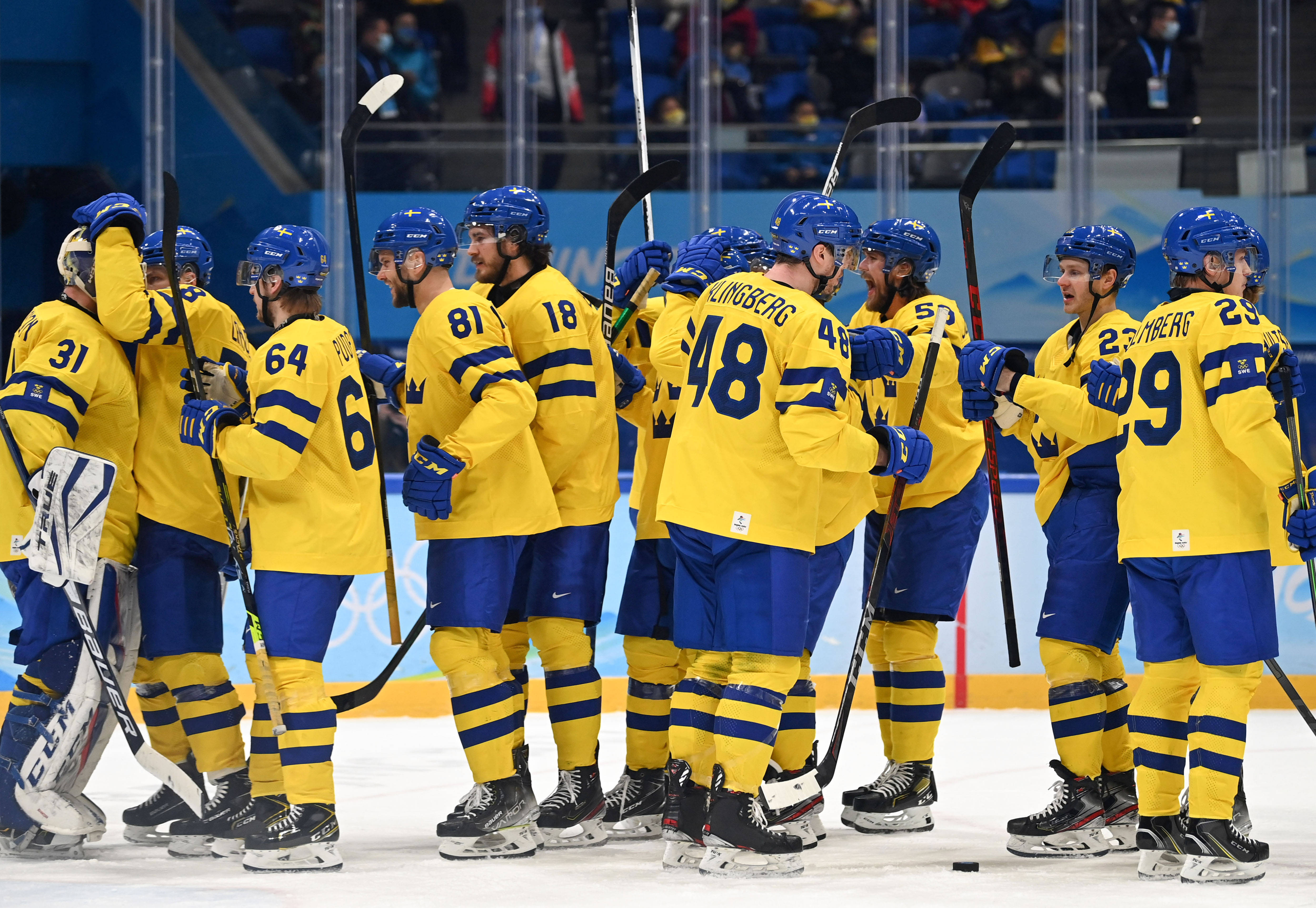 加拿大队战至最后时刻,险胜晋级四强 加拿大队战至最后时刻,险胜晋级四强